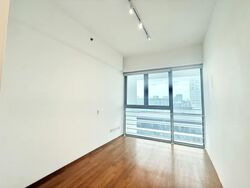 Southbank (D7), Office #587567131